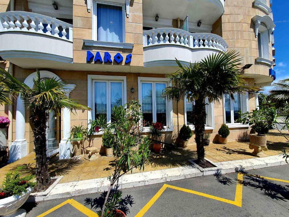 Family Hotel Paros Pomorie Exterior photo